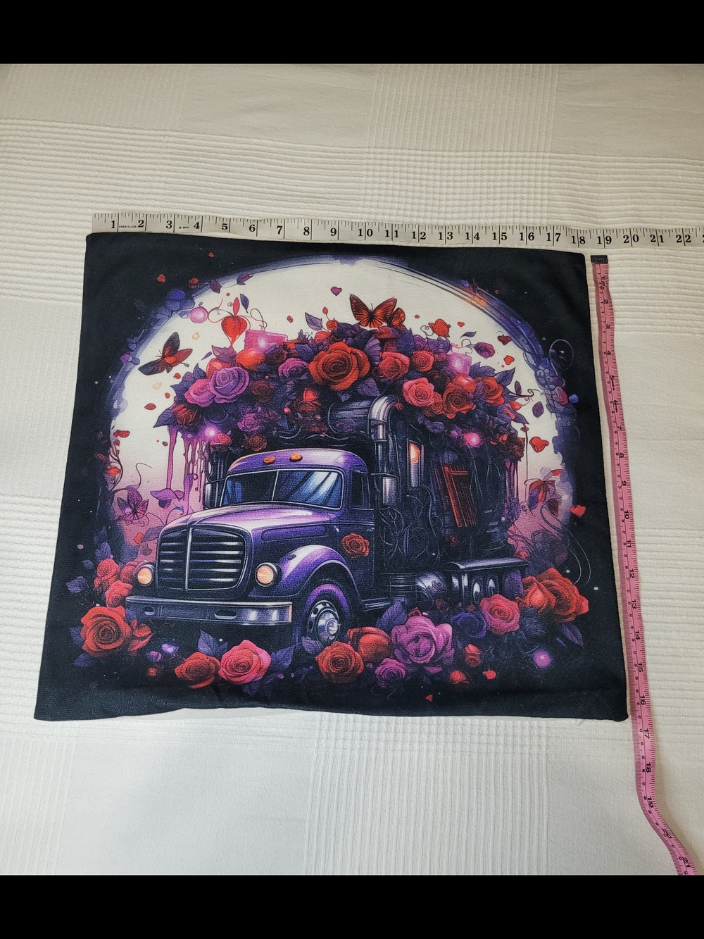 NWOT- Set of 2 Gothic Retro Semi Truck & Red Roses Pillow Covers - Like New - Picture 2 of 7